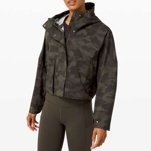 Lululemon Cropped Camo Rain Jacket
